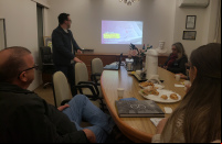 Startup apresenta aplicativo de saúde a diretoria da CDL